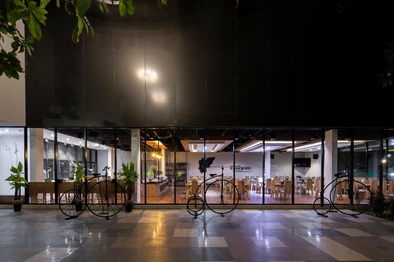 The Velo'S Hotel And Pumptrack Араниапратет Екстериор снимка