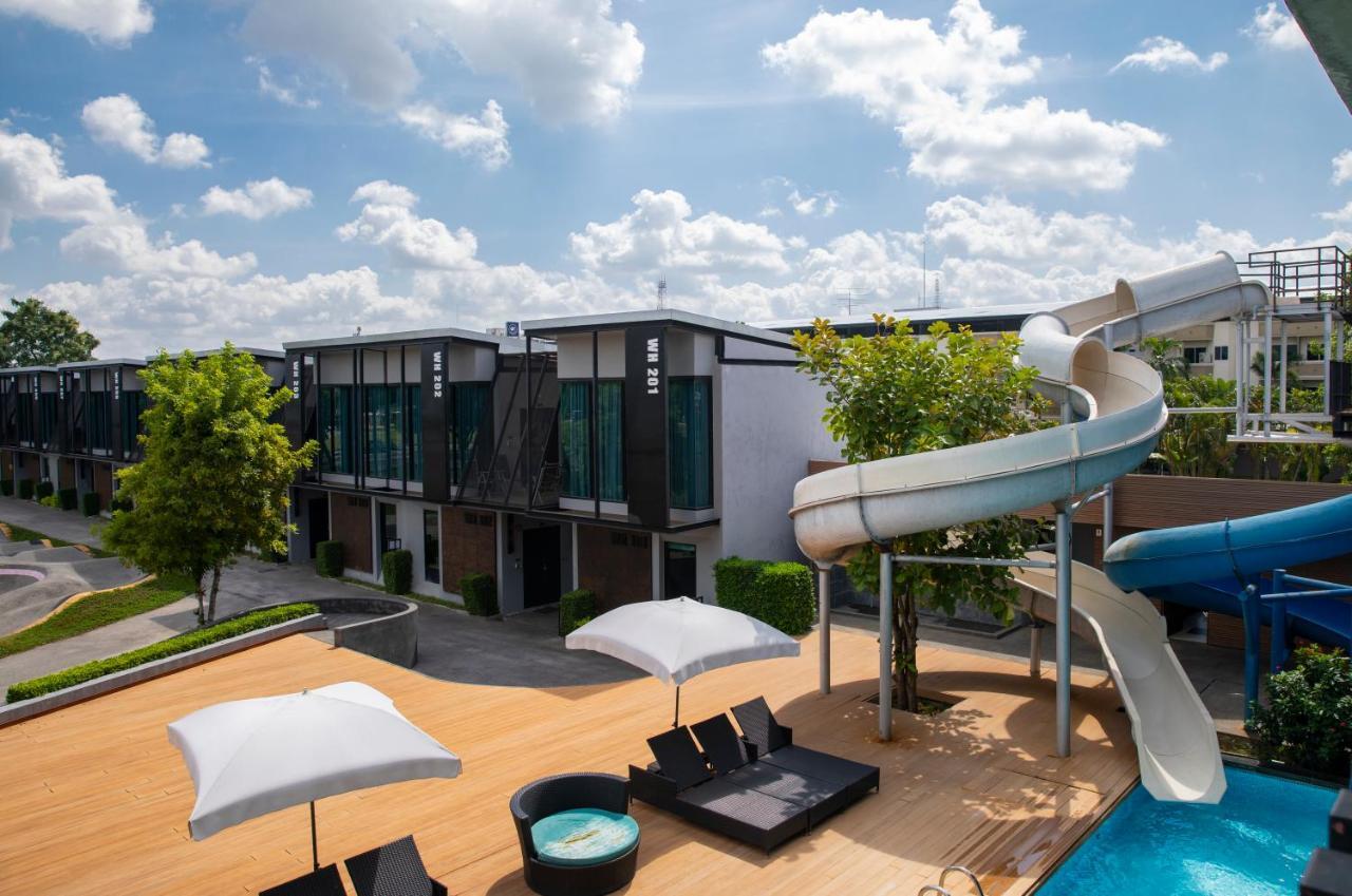 The Velo'S Hotel And Pumptrack Араниапратет Екстериор снимка